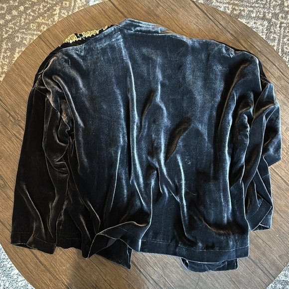 WRAP Blue/Gray Velvet Open Light Jacket/Wrap with Gold Sequin Detail Size 14 - Picture 9 of 9